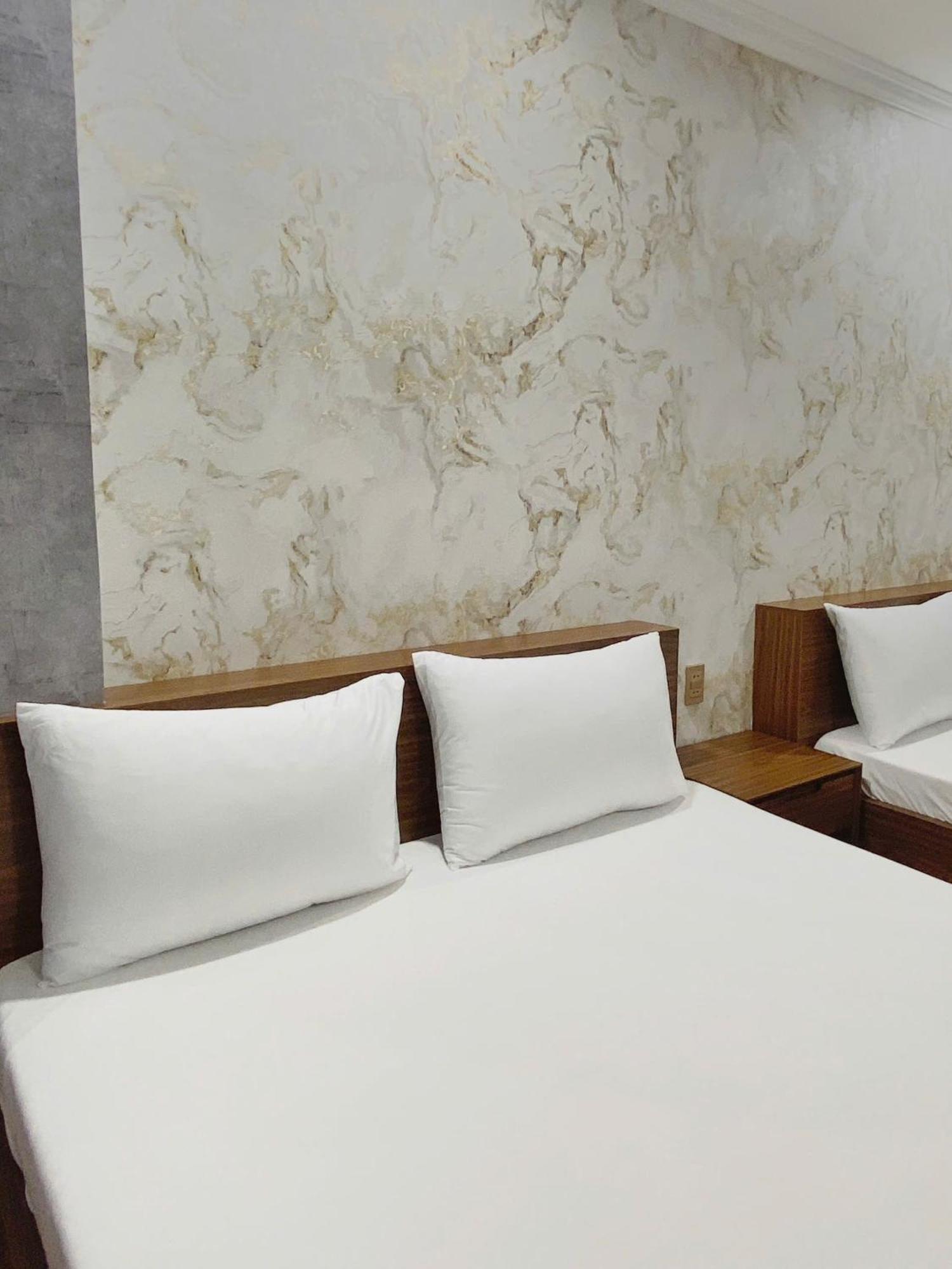 Thanh Binh Premium Hotel Ho Chi Minh City Exterior photo